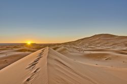 Alba sulle dune di Merzouga: l'escursione ...