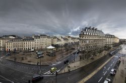 Il Centro Storico di Bordeaux durante il transito di una perturbazione atlantica  - © inigo cia / Shutterstock.com