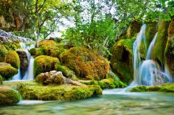 La magia estiva dei laghi di Plitvice, Croazia - Nota già in epoca antica, Plitvice è una delle attrazioni turistiche più importanti di tutt'Europa e del mondo intero. ...