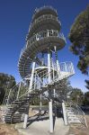 DNA Tower a Perth, Western Australia. Questa torre elicoidale si trova nel Kings Park ed è fatta da due scale a chiocciola che si intersecano fra di loro. Dalla cima si gode un panorama ...