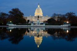 Il Capitol di Washington al tramonto: il Campidoglio ...