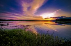 Sole di mezzanotte nella Lapponia svedese - © Andreas Gradin / Shutterstock.com