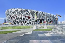 Lo stadio nazionale di Pechino, Cina - Il National Stadium o The Bird's Nest, che letteralmente siginifica "nido di uccello", è una megastruttura architettonica realizzata ...