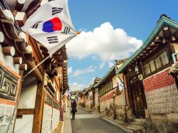 Architetture tradizionali al villaggio Bukchon Hanok Village di Seul, Corea del Sud