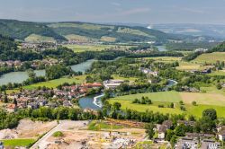 Brugg (Svizzera) dall'alto: proprio in questa zona i fiumi Reuss e Limmat conflusicono nell'Aare.

