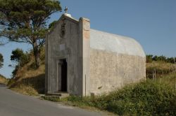 Castanea delle Furie di Messina, una chiesa nelle campagne  - © mapio.net