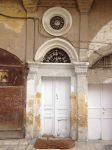 Centro storico di Al-Salt, Giordania: una tradizionale porta d'ingresso in un edificio residenziale.

