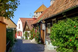 Sono oltre duecento gli edifici storici di Visby ...