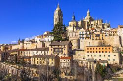 Centro storico di Segovia, Spagna - Insieme al suo acquedotto, il cuore antico di Segovia nel 1985 è stato dichiarato patrimonio mondiale dell'umanità dall'Unesco © ...