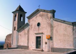 Il Santuraio della chiesa dalla Madonna di Cristo a Rignano Garganico in Puglia