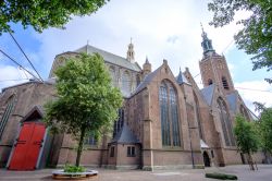 Chiesa protestante nel centro storico di Den Haag, Olanda.

