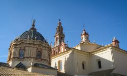Dettagli di architettura religiosa nella città di Carmona, Andalusia, Spagna.
