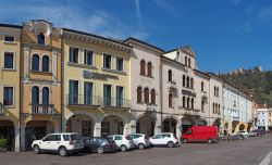 Edifici in stile Veneziano in una piazza di Marostica nel Veneto - © Matteo Ceruti / Shutterstock.com