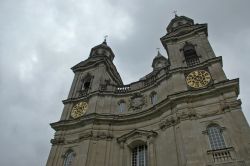 La facciata della Chiesa del Monastero di Paaislis ...
