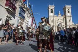 Good Friday, Malta: a Zebbug la Processione del Venerdì Santo in costume - © Giannis Papanikos / Shutterstock.com