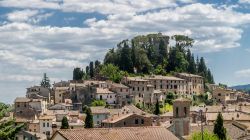 Il borgo di Cetona, siamo in provincia di Siena in Toscana