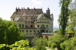 Il Castello di Heiligenberg vicino a Uberlingen, Baden-Wurttemberg, Germania - © footageclips / Shutterstock.com