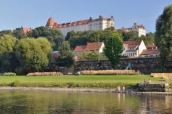 Il castello di Sonnenstein a Pirna, Germania: in questa ex fortezza ritratta anche dal Canaletto vennero sterminate con il gas circa 15 mila persone tra il giugno 1940 e l'agosto 1941 - Richard ...