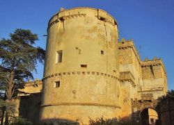 Il Castello Valentini a Morciano di Leuca, siamo nel Salento in Puglia - © Lupiae - CC BY-SA 3.0, Wikipedia