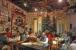 Il Cupolone uno dei locali dove mangiare a Pavia (Lombardia).
