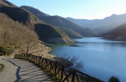 Il Lago di Ridracoli e le Foreste Casentinesi della Romagna