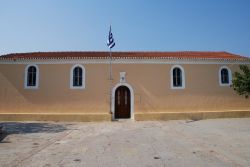 Il Municipio di Katomeri a Meganissi, Grecia ...