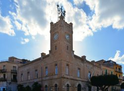 Il Municipio di Licata, siamo in provincia di Agrigento in Sicilia
