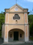 Il Santuario della Madonna della Chiazza di Pornassio, in Liguria - © Davide Papalini, CC BY 2.5, Wikipedia
