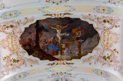 Il soffitto dipinto della chiesa di Sant'Anna nella città di Augusta, Germania - © LouisLotterPhotography / Shutterstock.com