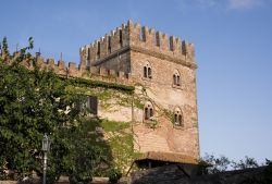 Il torrione del Castello di Vulci a Montalto di Castro nel Lazio