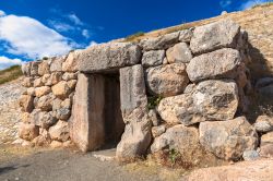 Ingresso nelle mura dell'antica capitale ittita di Hattusa, Turchia. Siamo nei pressi del villaggio di Bogazkale, nella provincia di Corum.
