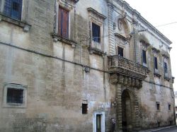 Il Palazzo Vernazza in centro a Castri di Lecce nel Salento, Puglia - © Lupiae - Wikipedia