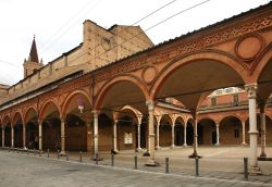 La Basilica di Santa Maria dei Servi a Bologna, Emilia-Romagna. Fondata nel 1346, sorge in via dei Bersaglieri.
