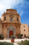 La chiesa dell'Addolorata a Marsala, Sicilia. Sorge nell'omonima piazza presso Porta Garibaldi.
