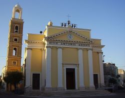 La chiesa di Sant'Antonio Abate, il protettore di Novoli nel Salento (Puglia), che viene celebrato con la Focara di gennaio - CC BY-SA 3.0, Wikipedia