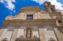 La chiesa di Santa Chiara a Altamura, Puglia. Nel centro storico della cittadina sorge la chiesa di Santa Chiara assieme al monastero dove dal 1680 risiedono le monache di clausura delle Clarisse. ...