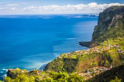 La costa di Madeira in un giorno invernale, in Portogallo
