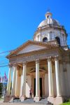 La facciata del Pantheon degli Eroi di Asuncion, Paraguay. La sua costruzione iniziò nella seconda metà del XIX° secolo ma terminò solo nel 1936. Fu commissionato dal ...