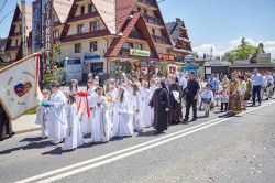 La Processione del Corpus Domini a Bialka Tatrzanska villaggio montano della Polonia sui Monti Tatra. - © Maciej Bledowski / Shutterstock.com