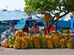 Il mercato della frutta di Malé, Maldive. ...