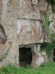 Tombe etrusche nella necropoli nei dintorni di Sutri, Lazio