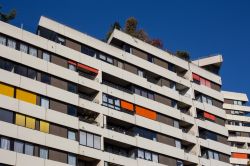 Palazzi dall'architettura moderna: il Centro Danubio a Nuova-Ulma, Germania - © Tilman Ehrcke / Shutterstock.com