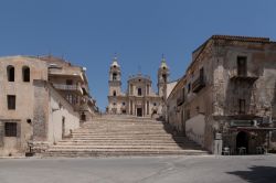Palma di Montechiaro passeggiata nel centro storico nel paese del "Gattopardo di Tommasi di Lampedusa".