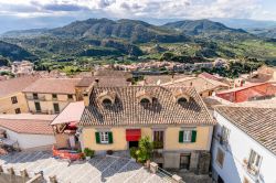 Panorama del borgo antico di Santa Severina, provincia di Crotone, Calabria.