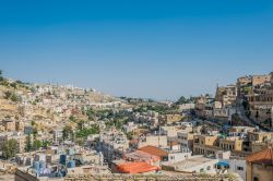 Panorama di Al-Salt, Giordania: le sue origini risalgono ai primi anni dell'età del ferro  - © ostill / Shutterstock.com