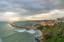 Il panorama di Sciacca e la costa sud-occidentale della Sicilia - © Eddy Galeotti / Shutterstock.com 