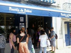 La pasticceria Pasteis de Belem (Lisbona) dove ...