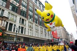Pikachu (Pokemon)  durante la parata del Macy's Thanksgiving Day Parade - photo Kent Miller Studios Macys Inc.