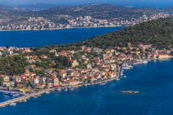 Rogoznica è una cittadina turistica della Dalmazia (Croazia) abitata da circa 2500 persone.