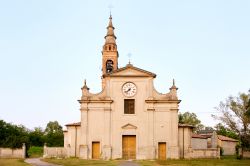 La Chiesa di Castellina alla periferia sud di Soragna in Emilia